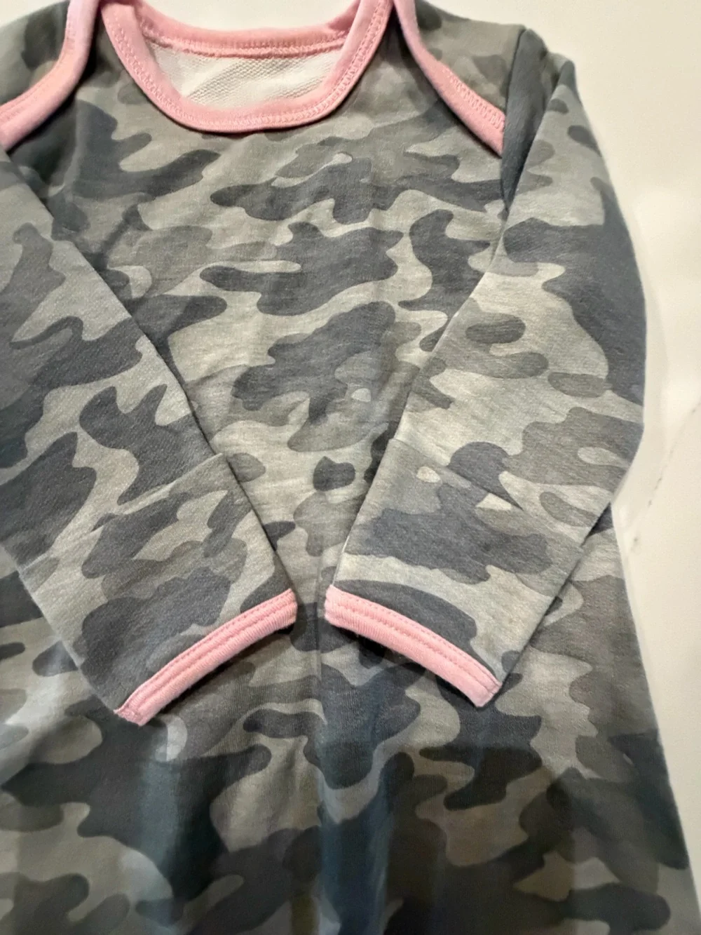 BASS PRO SHOP Girls' Gray Camo Sleep Gown with Pink Trim